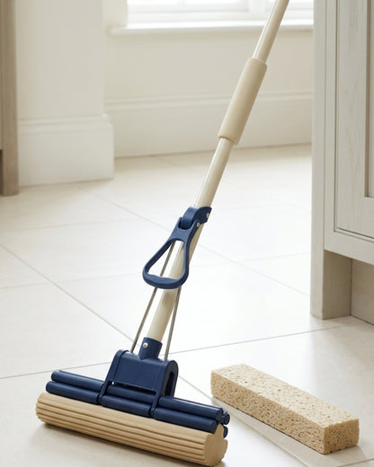 Villd Double-Roller Cellulose Sponge Mop 30 cm with Refill - Lifestyle view