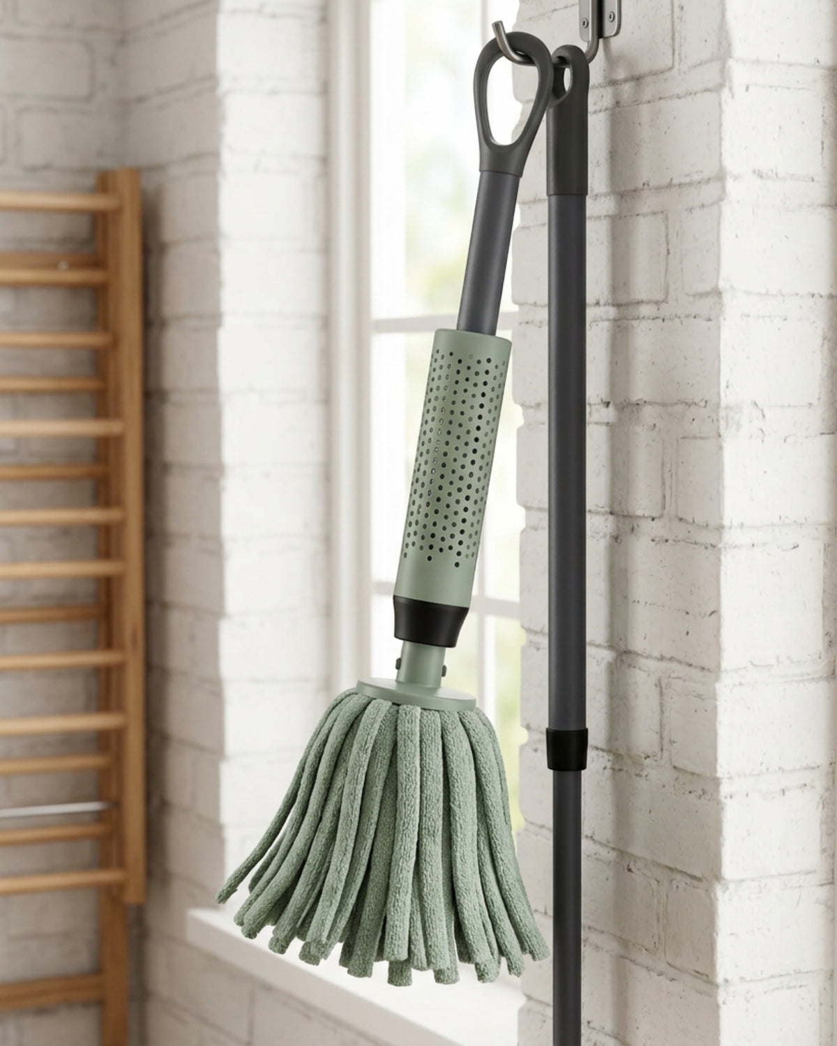 Villd Twist-Sleeve Microfiber Tube Mop Charcoal Sage - Lifestyle view